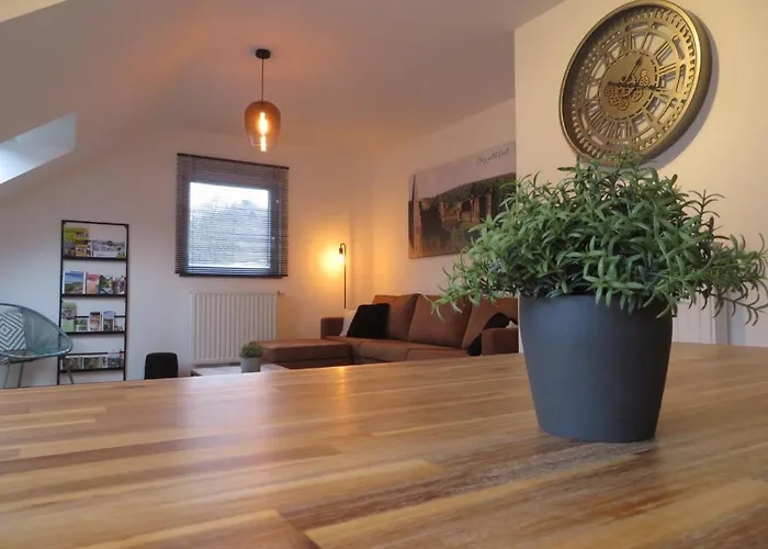Chez Petit Gust Welkom In En Ardenne Διαμέρισμα *